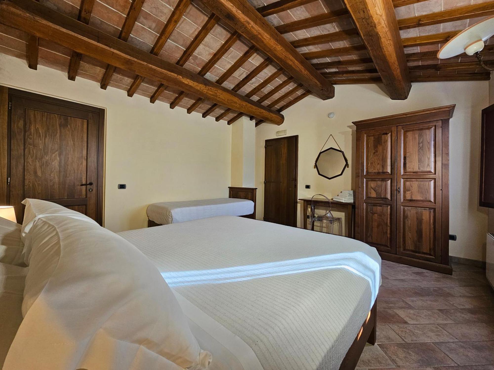 La Fonte Di Montebuono Vila Magione Quarto foto
